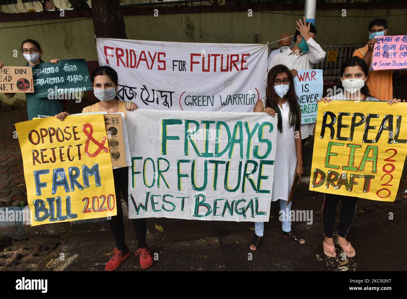 Fridays for Future a global movement led by climate activist Greta Thunberg calls for a global climate action day on 25th September 2020 in Kolkata, India for demonstrations and manifestations will take place all across the globe. Today the Fridays for Future, West Bengal organized an awareness program demonstrating the global climate change impact and also protested against the Environment Impact Assessment (EIA) 2020 and recently passed FARM BILL 2020 by the Parliament of India. (Photo by Sukhomoy Sen/NurPhoto) Stock Photo