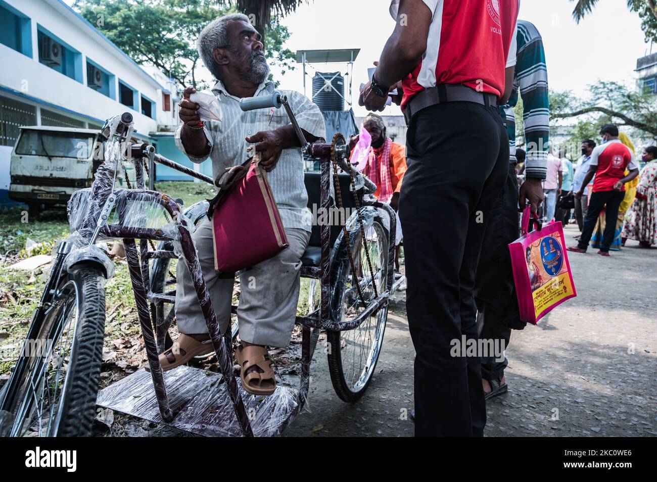 Artificial limbs manufacturing corporation hires stock photography and