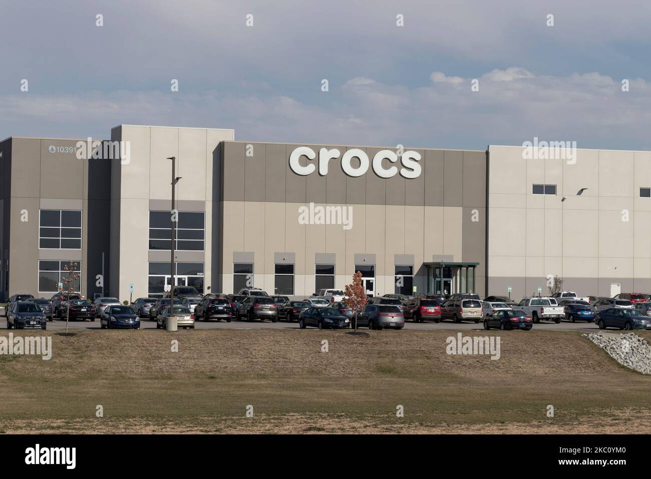 Croc sandals hires stock photography and images Alamy