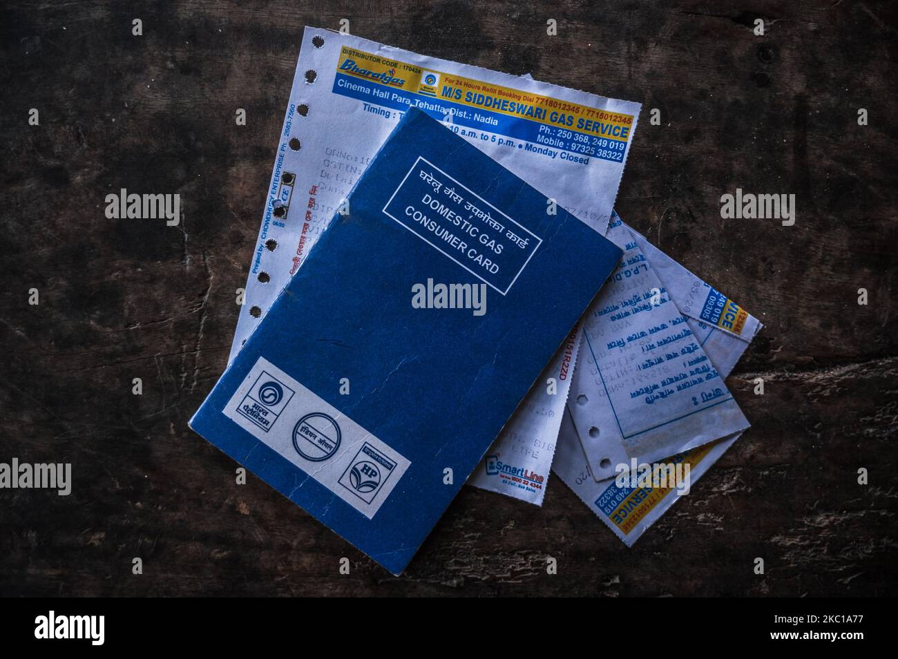 Domestic gas consumer card hires stock photography and images Alamy