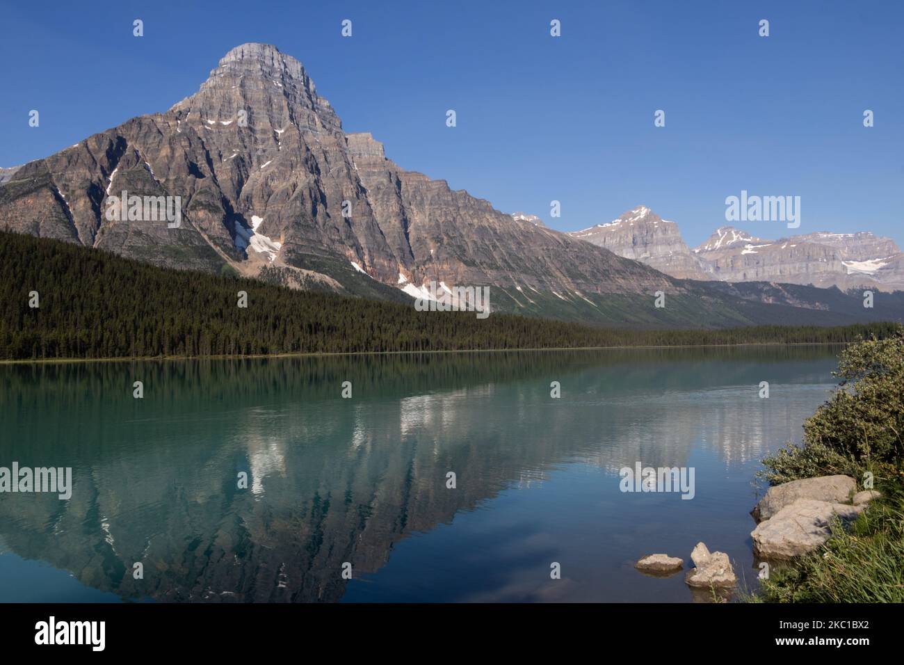 Howse Peak and Waterfowl Lake in the morning sun in Banff National Park, Alberta Canada Stock Photo