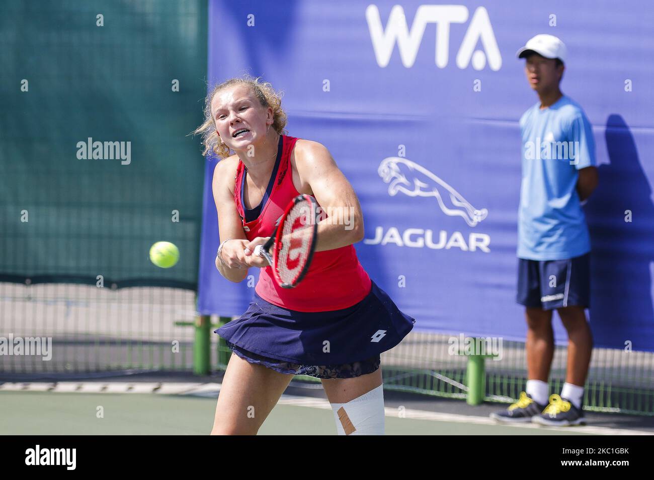Katerina Siniakova of CZE and Irina Falconi of USA match play during the WTA Korea Open single first round in Seoul, South Korea on September 22, 2015. (Photo by Seung-il Ryu/NurPhoto) Stock Photo
