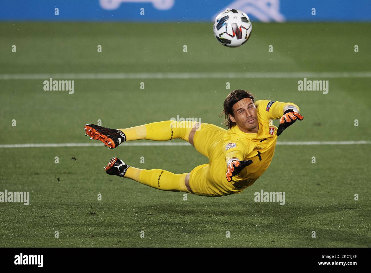 Yann Sommer (Borussia Monchengladbach) of Switzerlandmakes a save during the UEFA Nations League group stage match between Spain and Switzerland at Estadio Alfredo Di Stefano on October 10, 2020 in Madrid, Spain. (Photo by Jose Breton/Pics Action/NurPhoto) Stock Photo