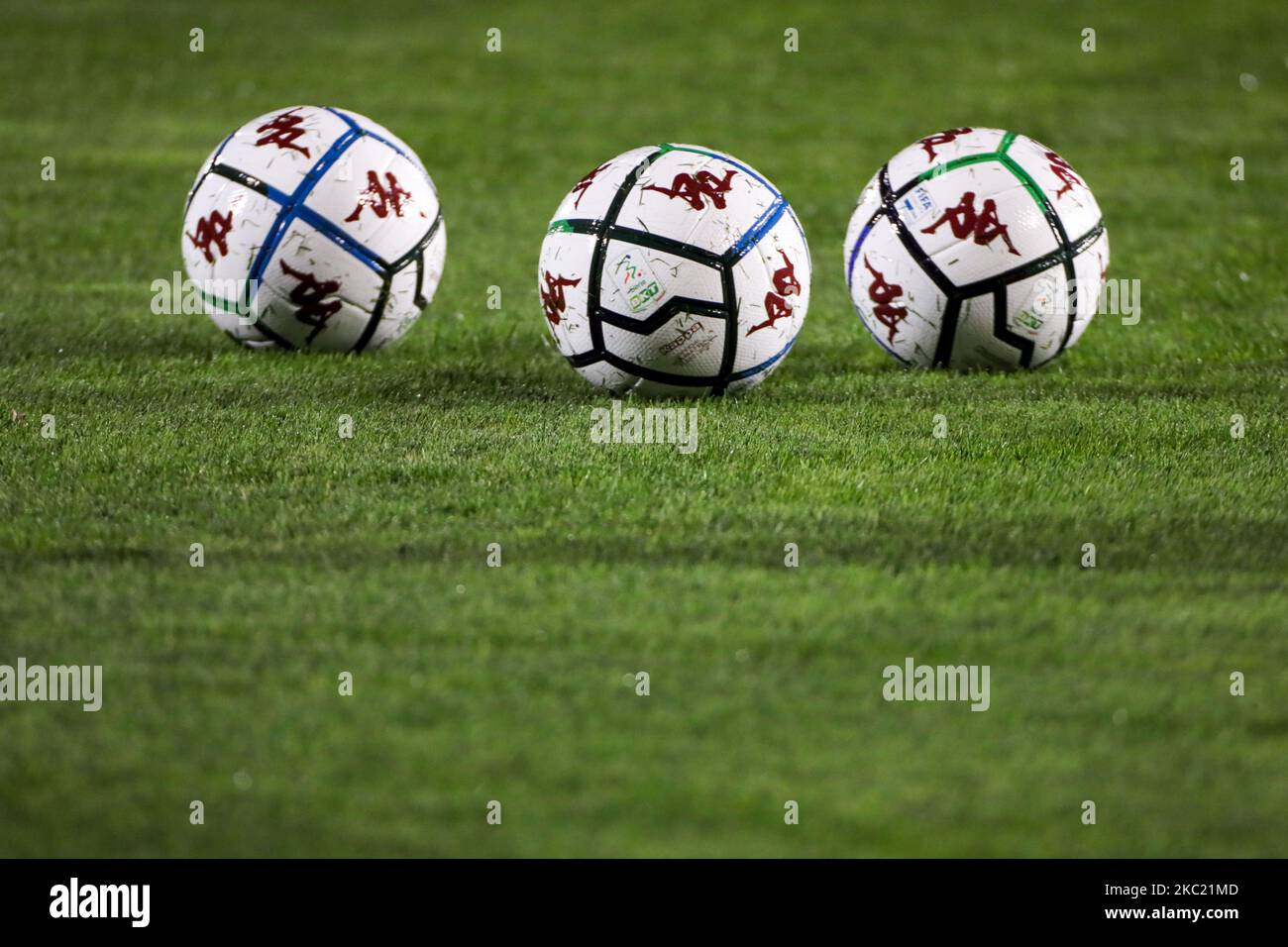 Serie b official ball hi-res stock photography and images - Alamy