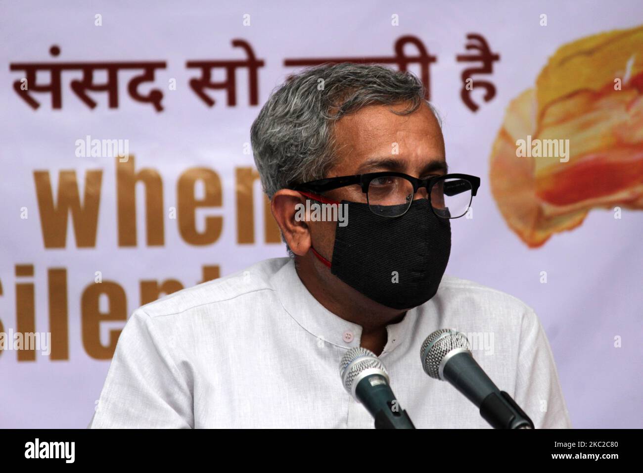 Senior Advocate Sanjay Hegde, addresses during a press conference on the Supreme Court's recent opinion on public protests, in which it said public places can't be occupied indefinitely in context of Shaheen Bagh, in New Delhi on October 22, 2020. The panel including eminent activists and people from civil society condemned the criminalization of right to peaceful public protest in a democracy. (Photo by Mayank Makhija/NurPhoto) Stock Photo