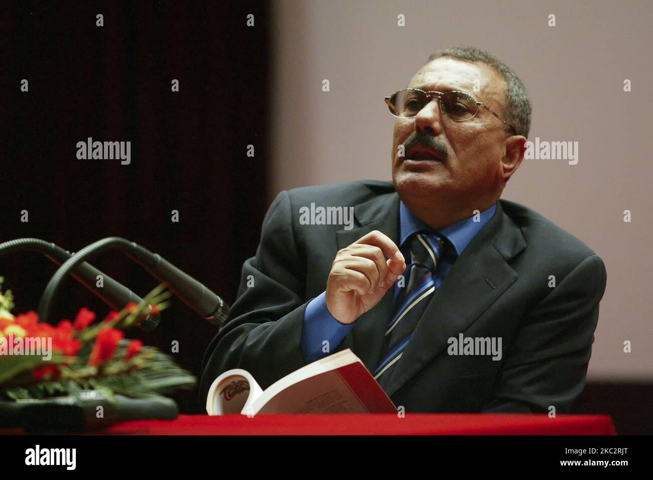 Former Yemen President Ali Abdullah Saleh held on special lecture at Seoul National University in Seoul, South Korea on April 26, 2005. Lecture about The realization process of Yemeni unification. (Photo by Seung-il Ryu/NurPhoto) Stock Photo