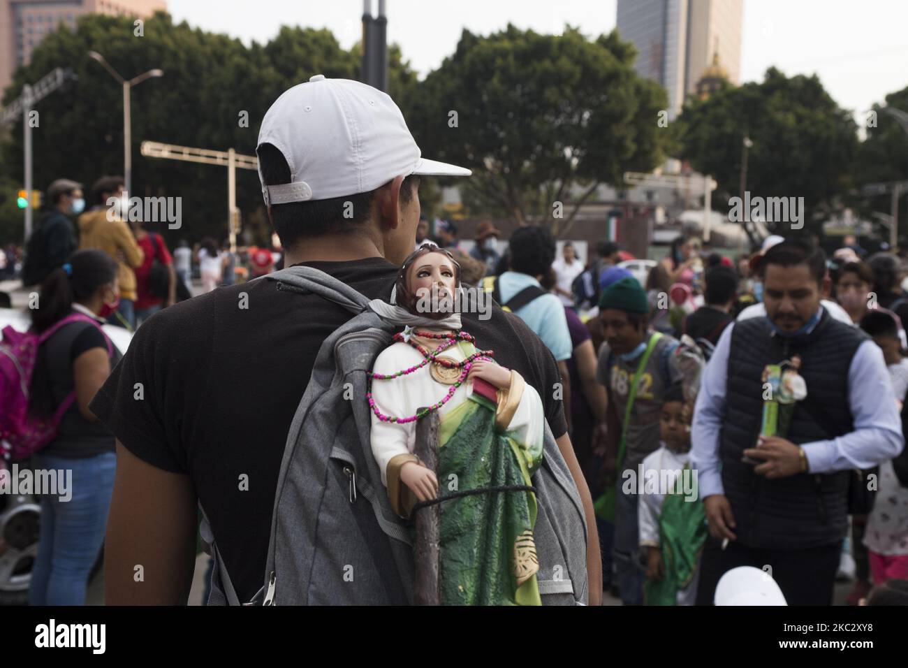 Faithful to St. Jude Thaddeus, patron of the impossible and desperate