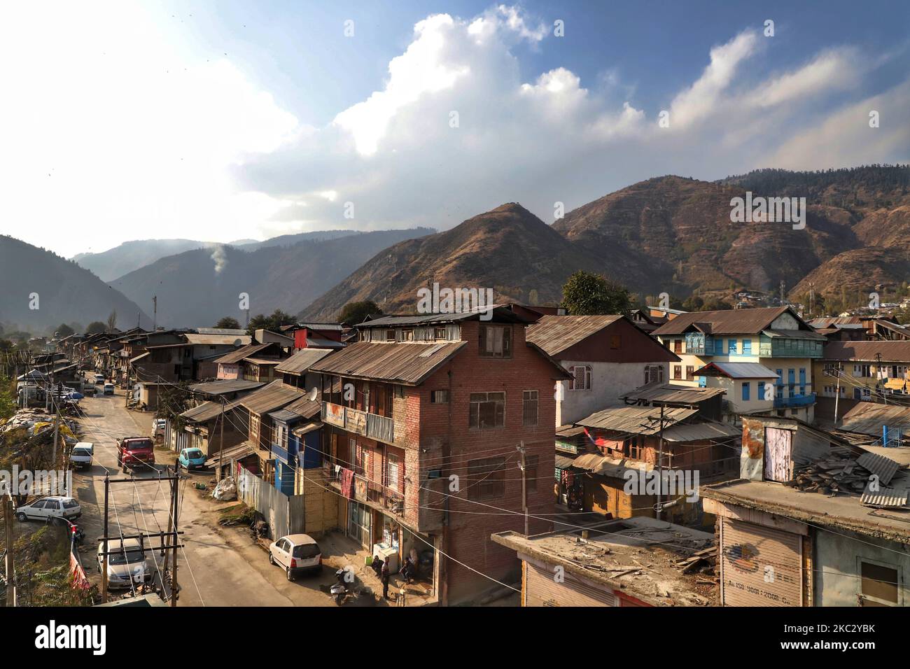 View of residential houses in District Baramulla, jammu and Kashmir, India on 30 October 2020. As the anger grows in Jammu and Kashmir over the new land laws, which allow any Indian citizen to buy land in the Union territory, the separatist Hurriyat Conference on Wednesday broke its silence and called for a one-day shutdown on October 31 to protest the â€œanti-people movesâ€ by New Delhi. (Photo by Nasir Kachroo/NurPhoto) Stock Photo