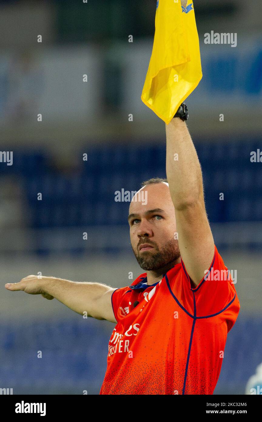 Scottish referee mike adamson hires stock photography and images Alamy