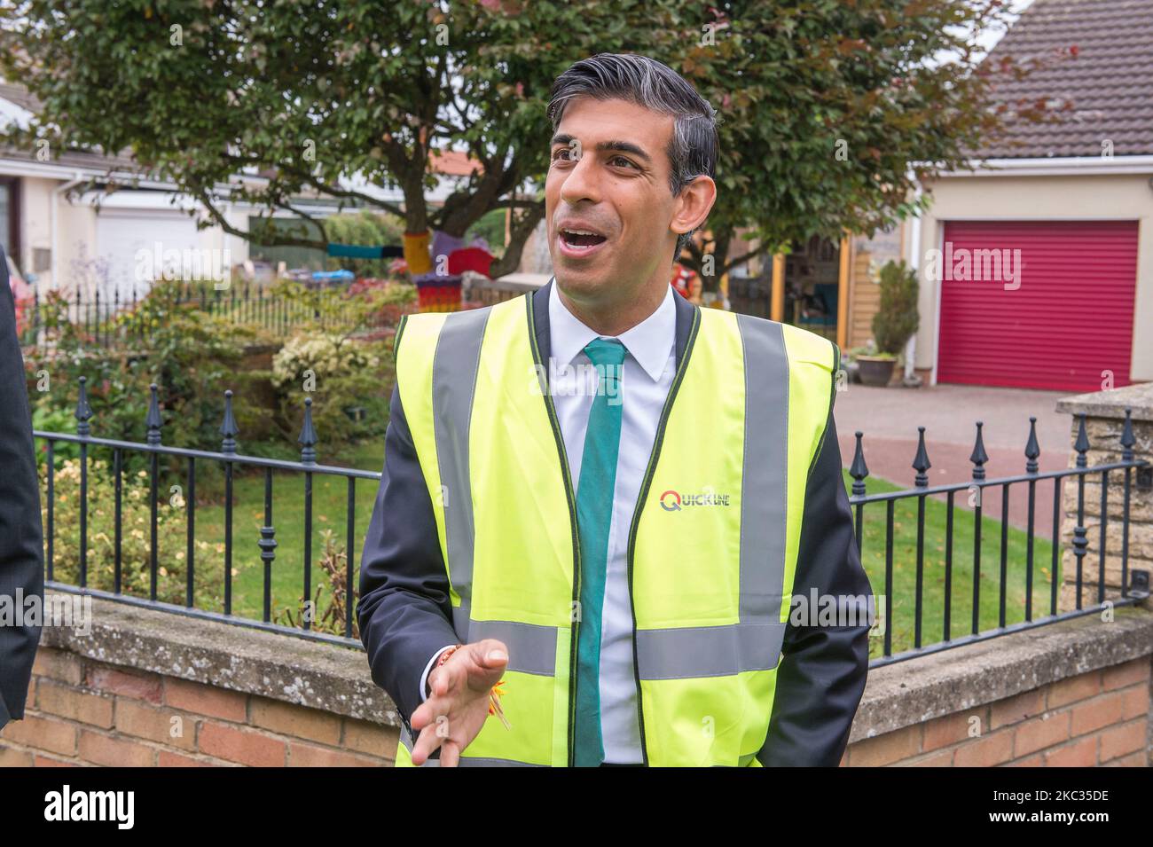 3 September 2021: Visit by Rishi Sunak to the village of Picton in North Yorkshire to see the rollout of fibre broadband by Hessle based company Quick Stock Photo