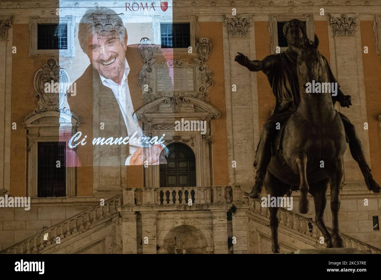 A picture of Gigi Proietti on Campidoglio in Rome, Italy, on November 2nd, 2020. The famous actor died in a private hospital in Rome on his 80th birthday. (Photo by Lorenzo Di Cola/NurPhoto) Stock Photo