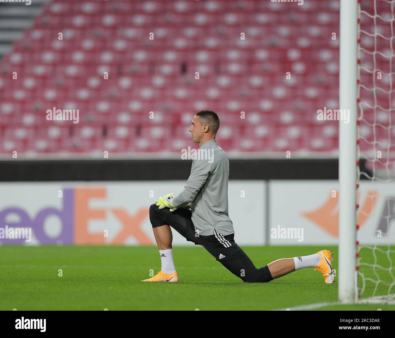 Odysseas Vlachodimos of SL Benfica in warm-up during the UEFA Europa League Group D stage match between SL Benfica and Rangers FC at Estadio da Luz on November 5, 2020 in Lisbon, Portugal. (Photo by Paulo Nascimento/NurPhoto) Stock Photo