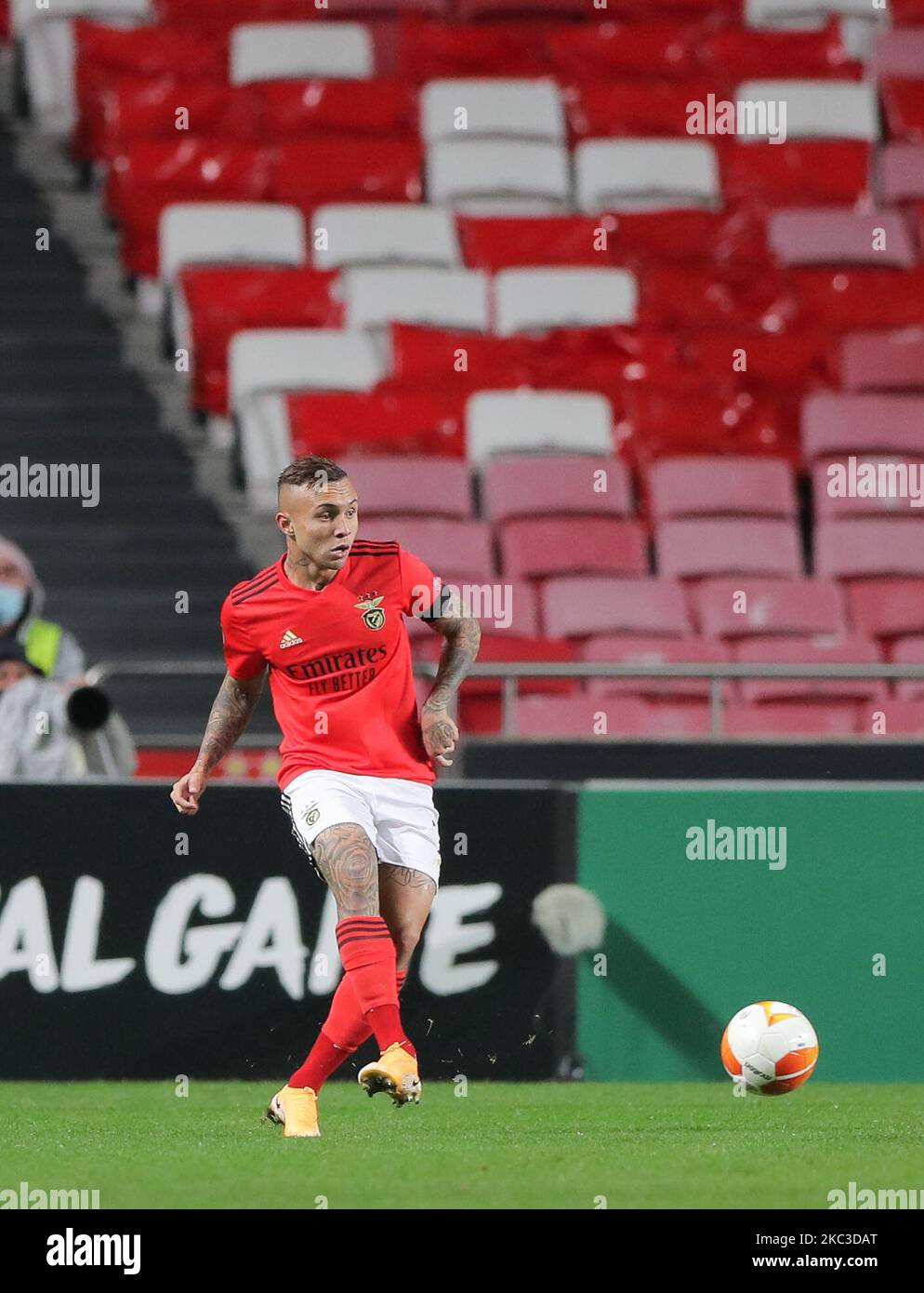 Everton of SL Benfica in action during the UEFA Europa League Group D stage match between SL Benfica and Rangers FC at Estadio da Luz on November 5, 2020 in Lisbon, Portugal. (Photo by Paulo Nascimento/NurPhoto) Stock Photo