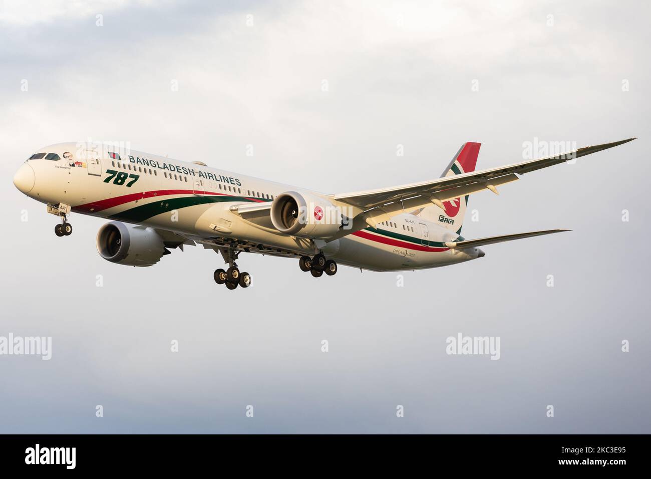 A Biman Bangladesh Airlines Boeing 787 lands at London Heathrow Airport on 28th October 2020