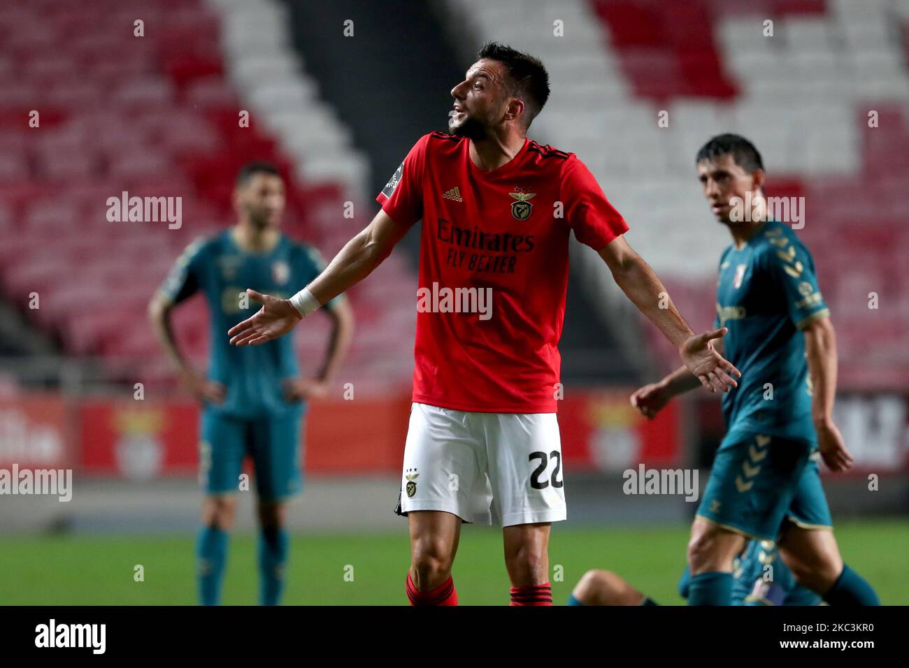 Andreas Samaris of SL Benfica reacts during the Portuguese League football match between SL Benfica and SC Braga at the Luz stadium in Lisbon, Portugal on November 8, 2020. (Photo by Pedro FiÃºza/NurPhoto) Stock Photo
