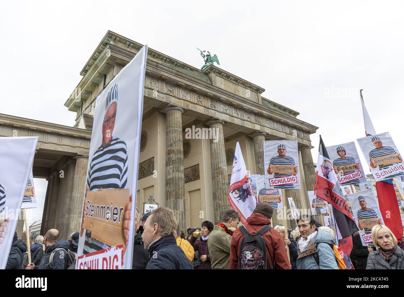 People take part in a demonstration against the Coronavirus regulations in Berlin, Germany, on November 18, 2020. The riot police used teargas and water guns against protesters after not evacuating the place in front of the Brandenburger Tor area. (Photo by Achille Abboud/NurPhoto) Stock Photo