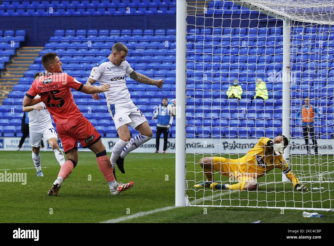 Tranmeres Peter Clarke heads home the second goal during the Sky Bet League 2 match between Tranmere Rovers and Grimsby Town at Prenton Park, Birkenhead on Saturday 21st November 2020. (Photo by Chris Donnelly/MI News/NurPhoto) Stock Photo
