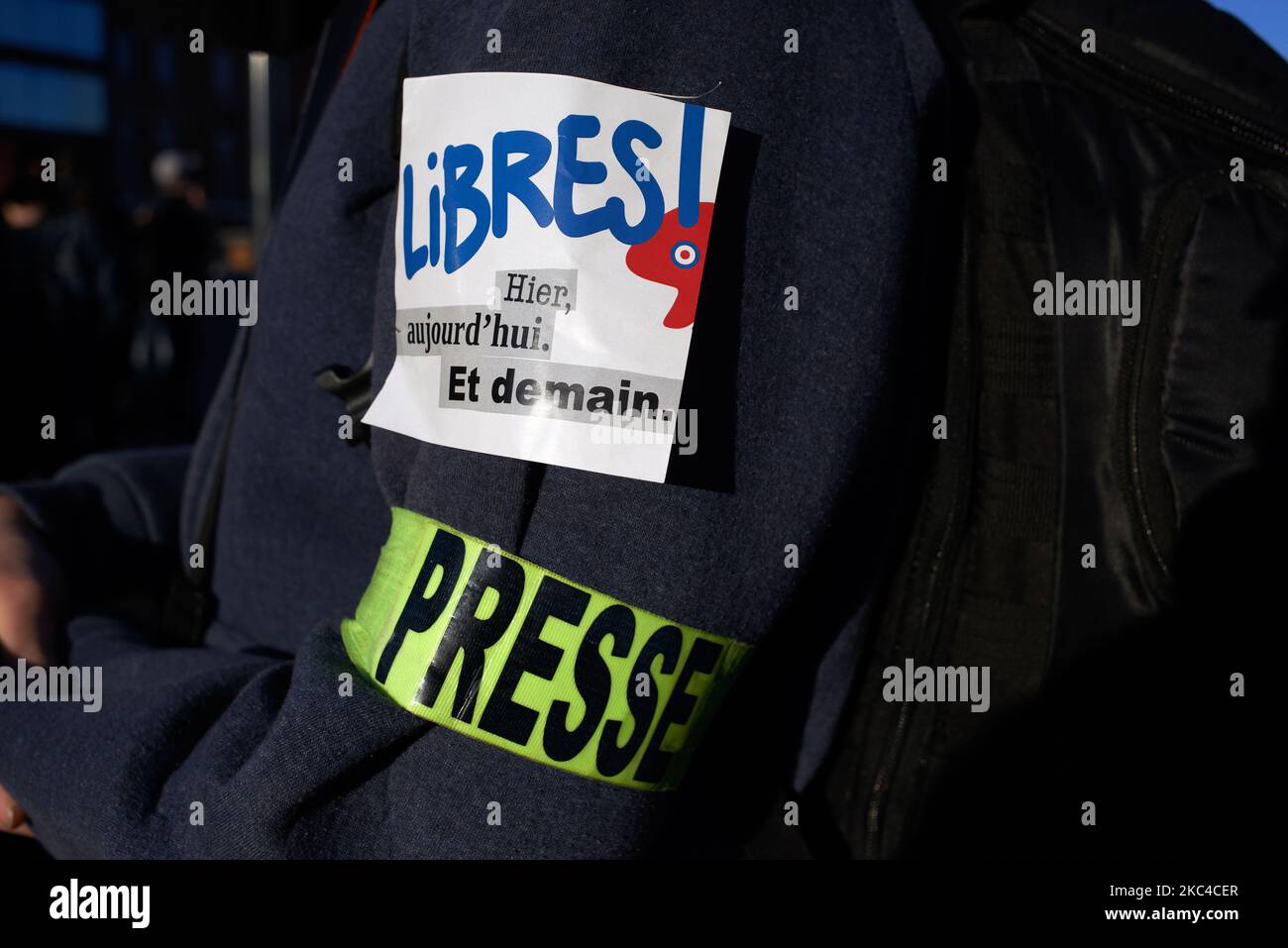 Press armband hi-res stock photography and images - Alamy