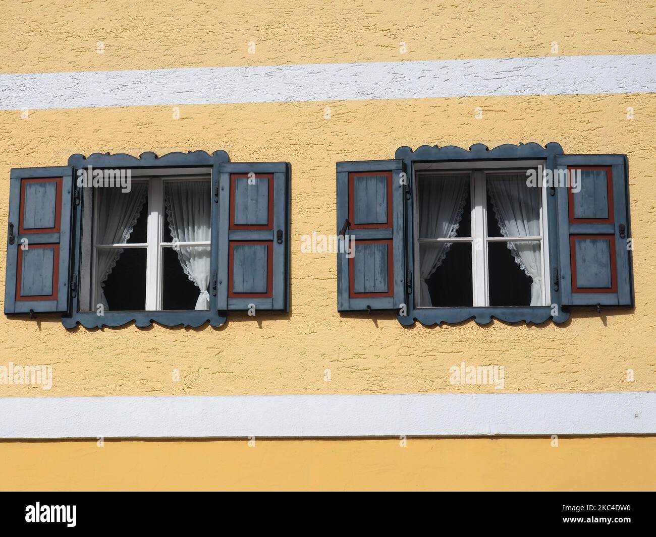 Two windows open hi-res stock photography and images - Alamy