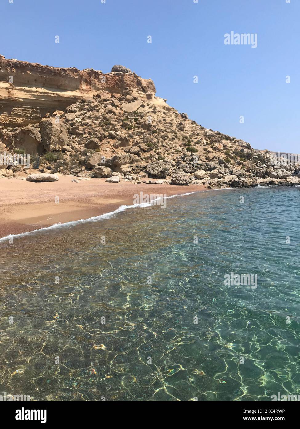 Vertical scenic shot rocky hi-res stock photography and images - Alamy