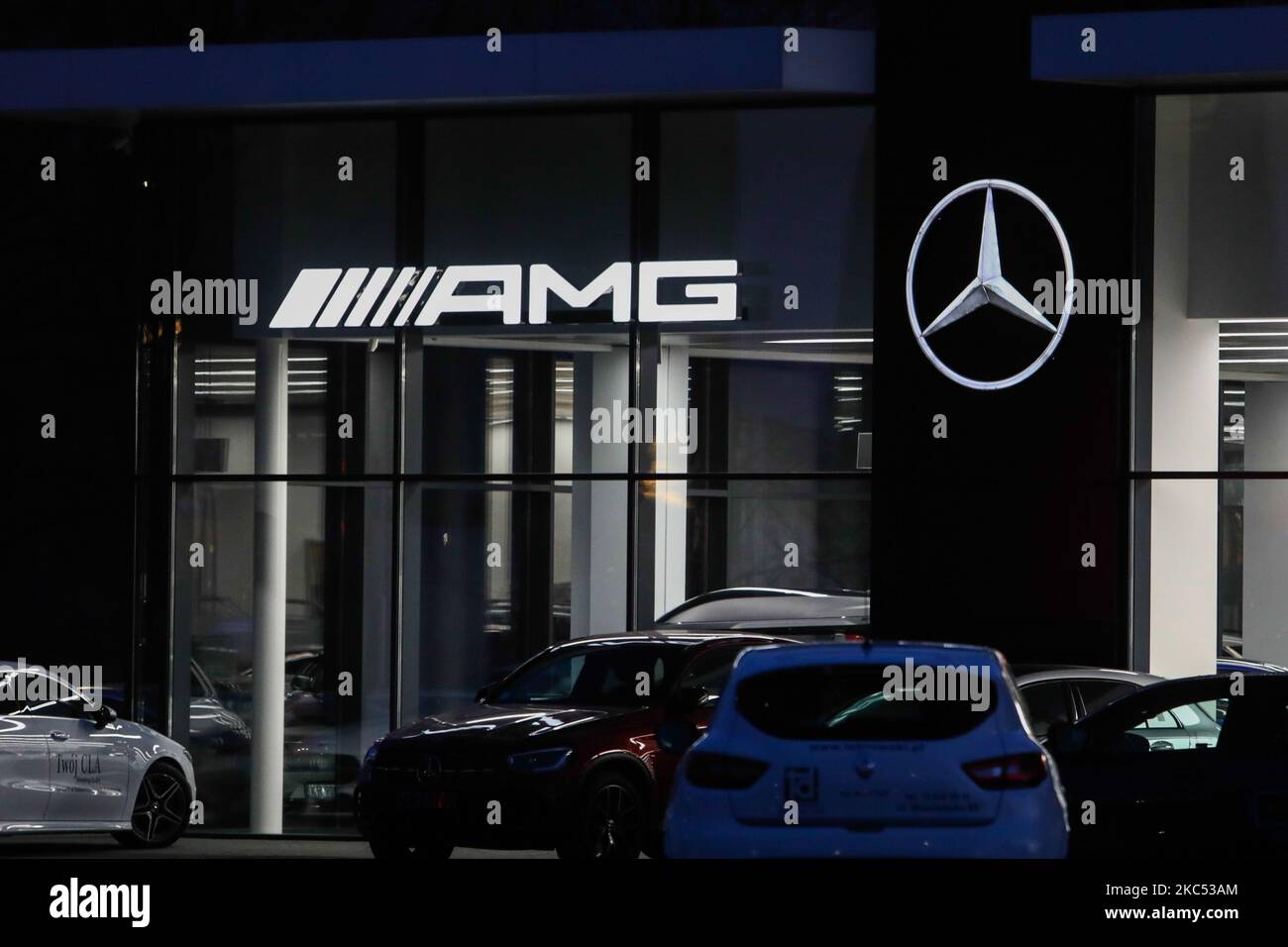 Amg logos hi-res stock photography and images - Alamy