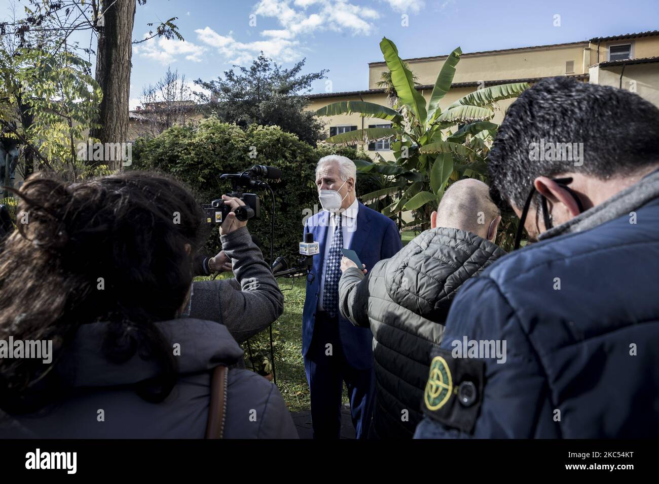 President of Tuscany, Eugenio Giani addressing to the press, on 2 December 2020, in Pisa, Italy, during a visit to the University of Sant'Anna. (Photo by Enrico Mattia Del Punta/NurPhoto) Stock Photo