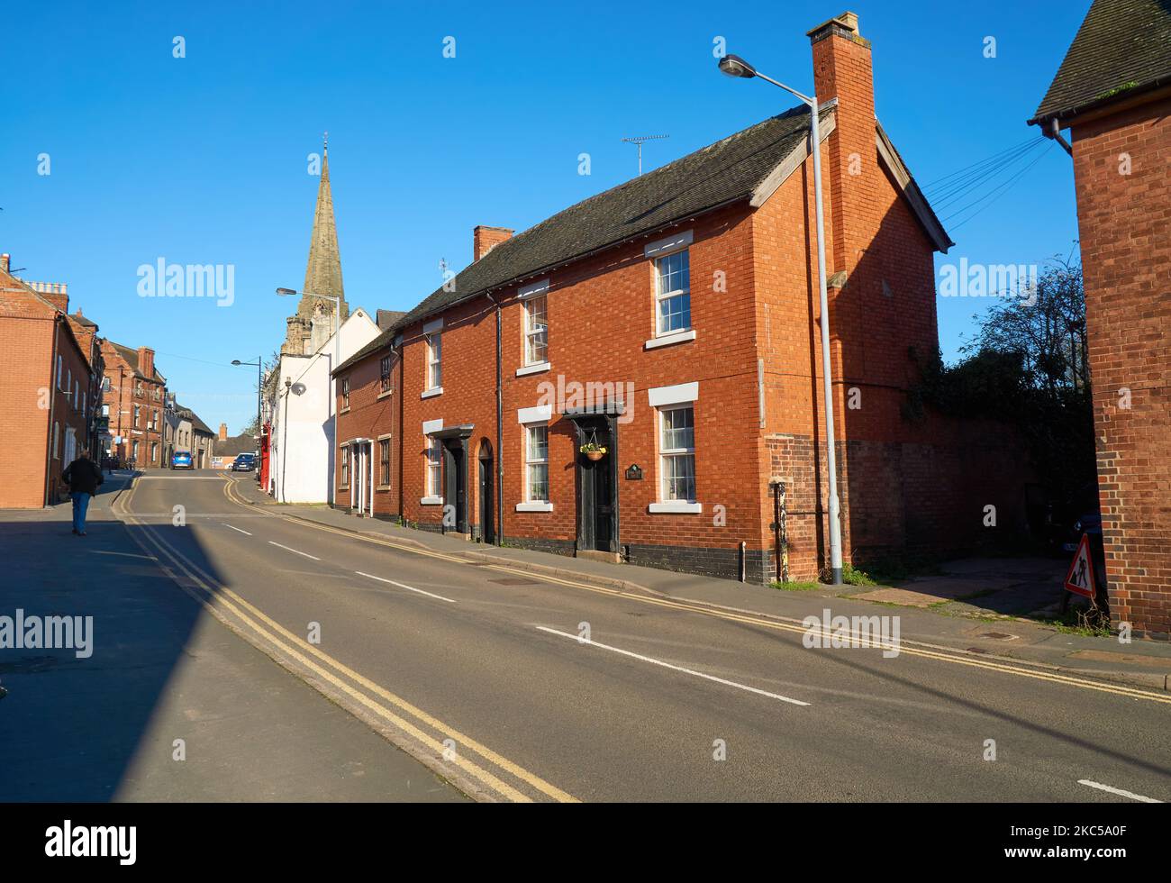 Sloping road in Uttoxeter, Staffordshire, UK Stock Photo Alamy