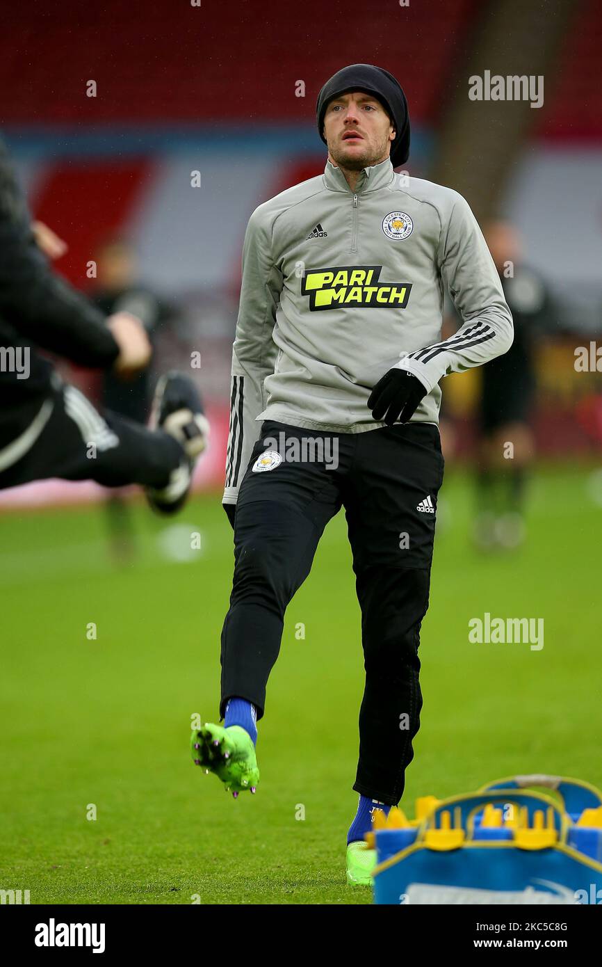 Leicesters Jamie Vardy warms up during the Premier League match between Sheffield United and Leicester City at Bramall Lane, Sheffield on Saturday 5th December 2020. (Photo by Chris Donnelly/MI News/NurPhoto) Stock Photo