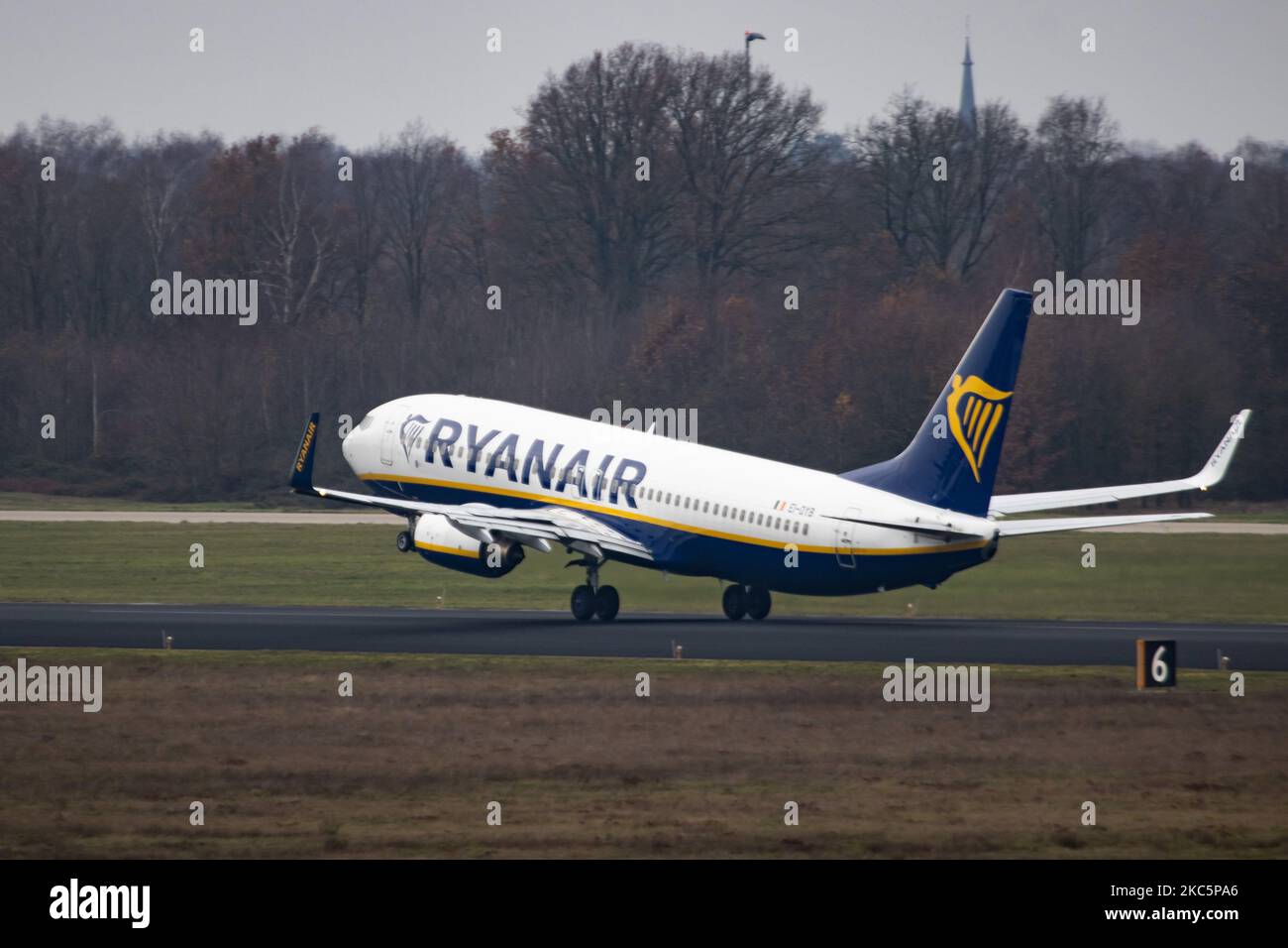 Ryanair Irish low cost carrier Boeing 737 aircraft as seen departing ...