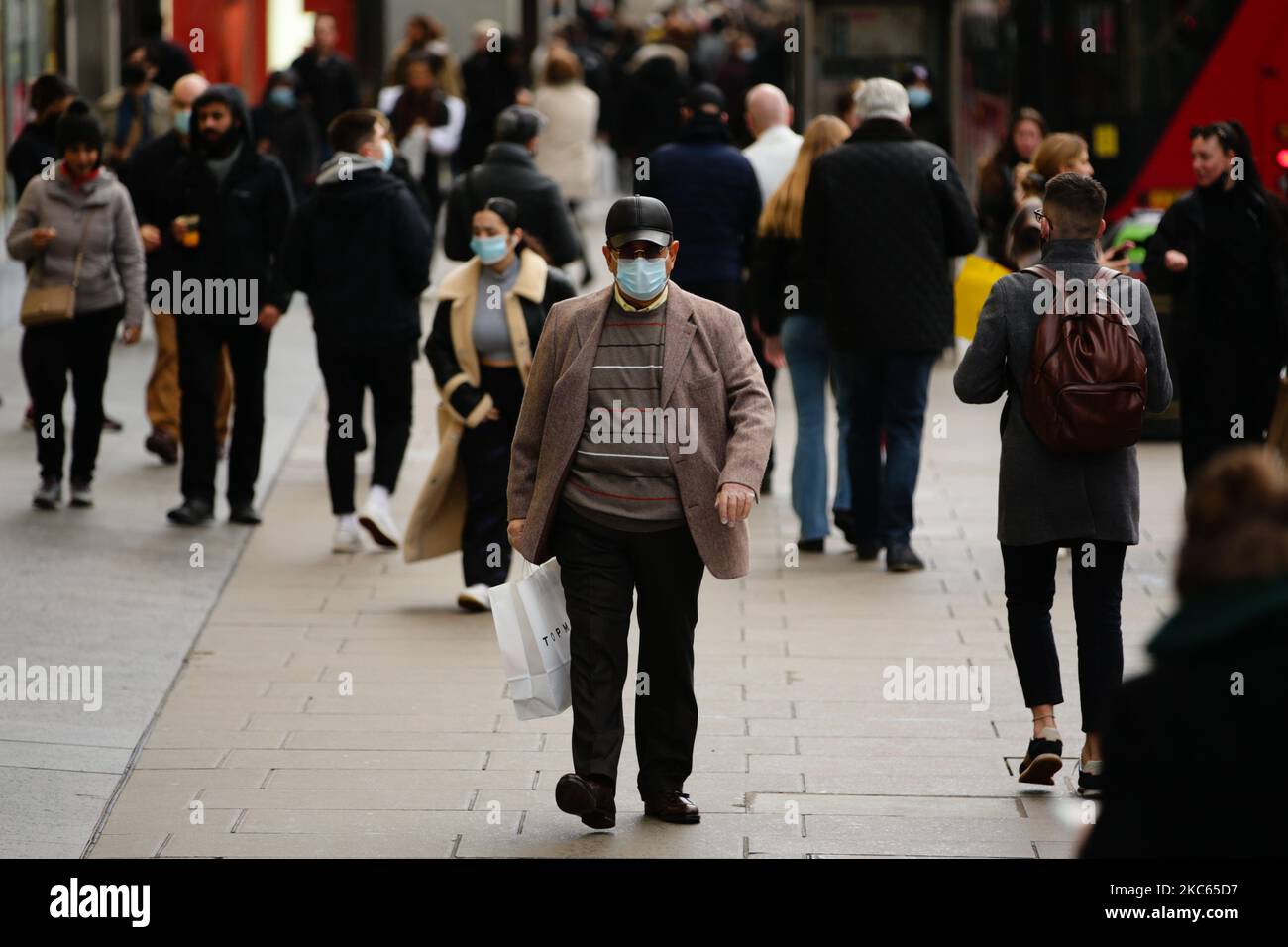 New nail bars hires stock photography and images Alamy