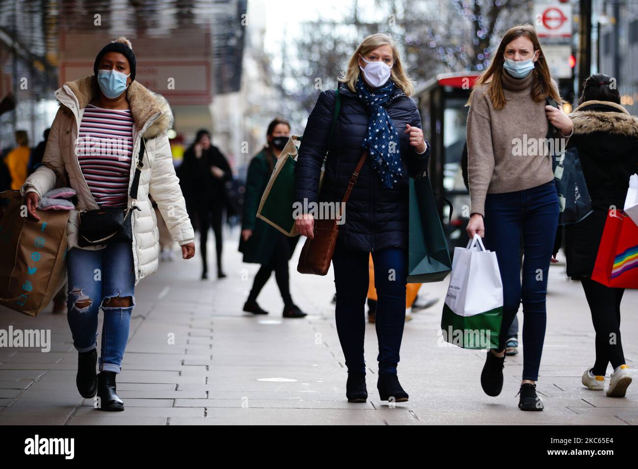 New nail bars hires stock photography and images Alamy