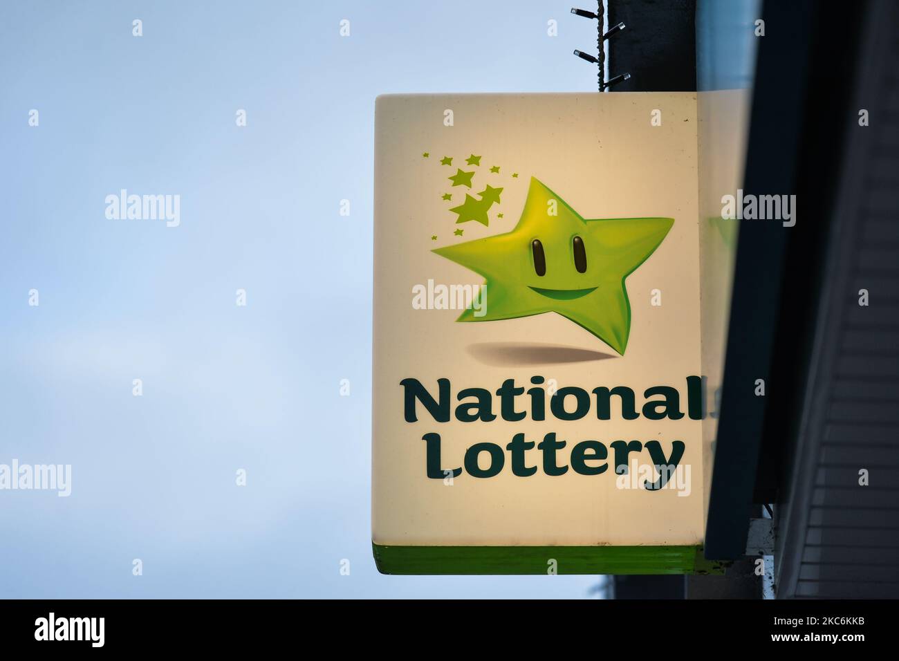 National Lottery sign in Omeath, a village on the Cooley Peninsula in County Louth, Ireland, close to the border with Northern Ireland.. On Tuesday, December 29, 2020, in Jonesborough, County Armagh, Northern Ireland, United Kingdom. (Photo by Artur Widak/NurPhoto) Stock Photo