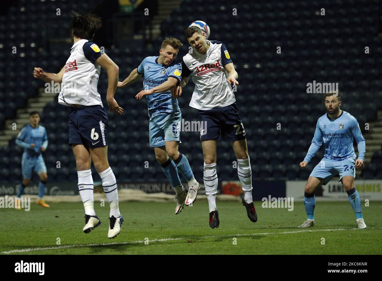 PRESTON, ENGLAND. DECEMBER 29TH Coventrys Jamie Allen clashes with Prestons Paul Huntington during the Sky Bet Championship match between Preston North End and Coventry City at Deepdale, Preston on Tuesday 29th December 2020. (Photo by Chris Donnelly/MI News/NurPhoto) Stock Photo