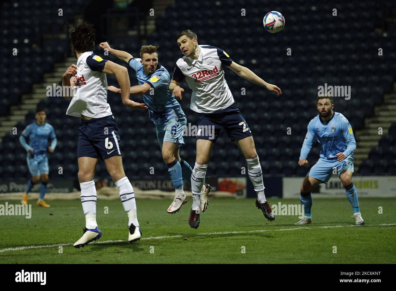 PRESTON, ENGLAND. DECEMBER 29TH Coventrys Jamie Allen clashes with Prestons Paul Huntington during the Sky Bet Championship match between Preston North End and Coventry City at Deepdale, Preston on Tuesday 29th December 2020. (Photo by Chris Donnelly/MI News/NurPhoto) Stock Photo