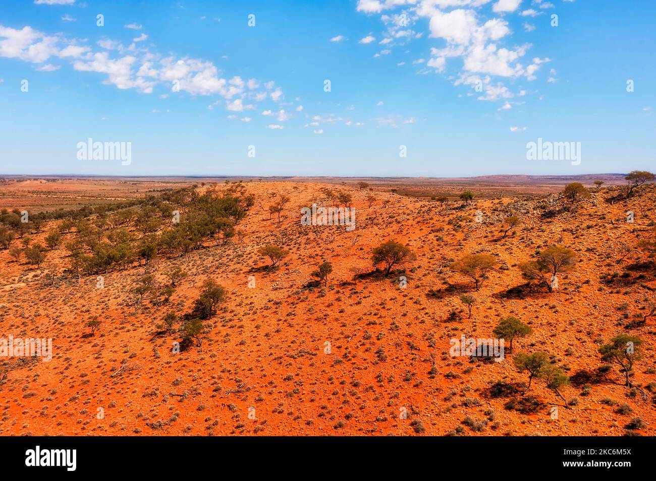 Dolo hill scenic hill range landscape along Barrier Highway if Australia NSW Far west - red soil outback. Stock Photo