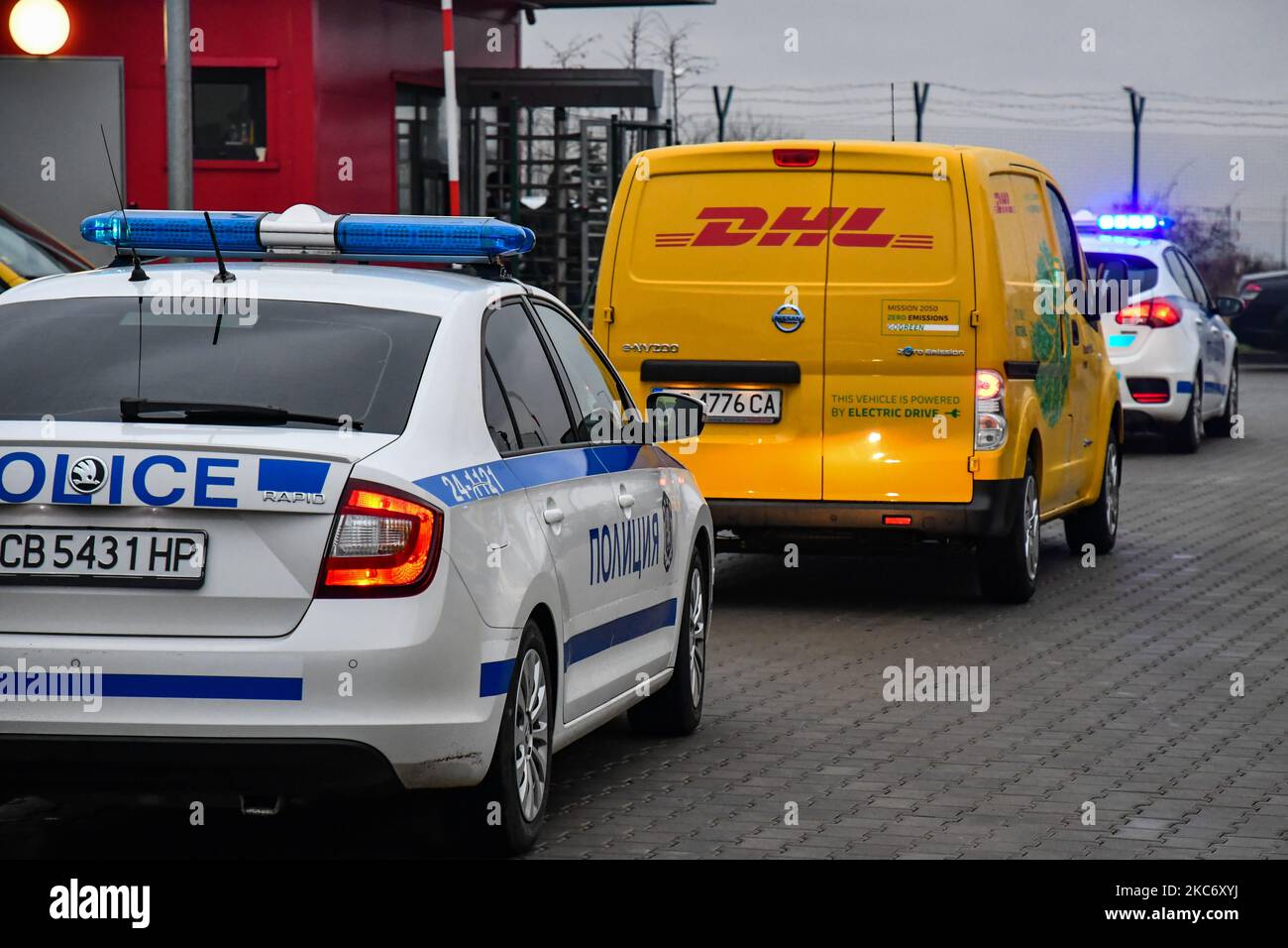 Police is escorting bus with 25,000 Pfizer-BioNTech vaccines against COVID-19, at Sofia Airport, Bulgaria, 04 January 2021. (Photo by Georgi Paleykov/NurPhoto) Stock Photo