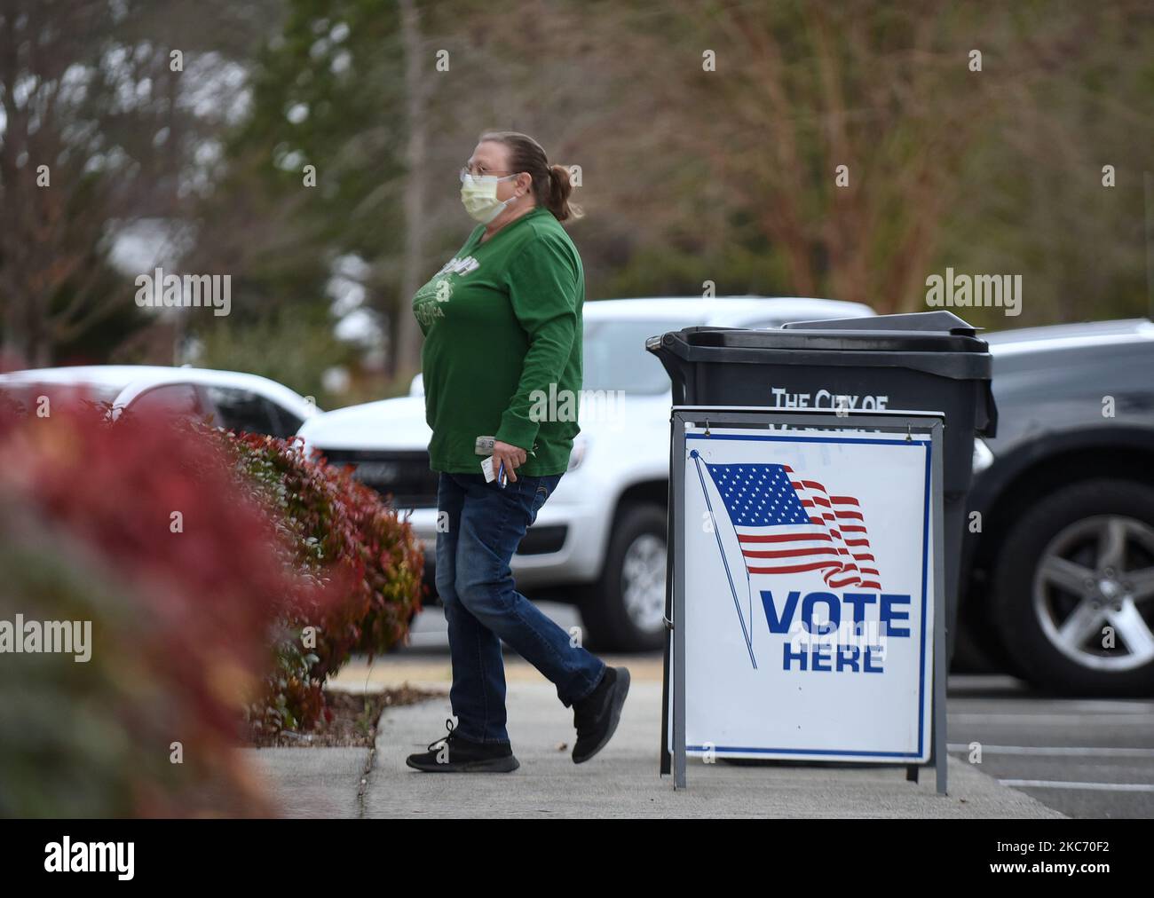 A voter arrives at a polling place at Varnell gymnasium on January 5, 2021 in Dalton, Georgia, USA. Republican Senators Kelly Loeffler and David Perdue are candidates in a run-off election on January 5 with Democrats Raphael Warnock and Jon Ossoff in a pair of contests which will determine which party controls the U.S. Senate. (Photo by Paul Hennessy/NurPhoto) Stock Photo