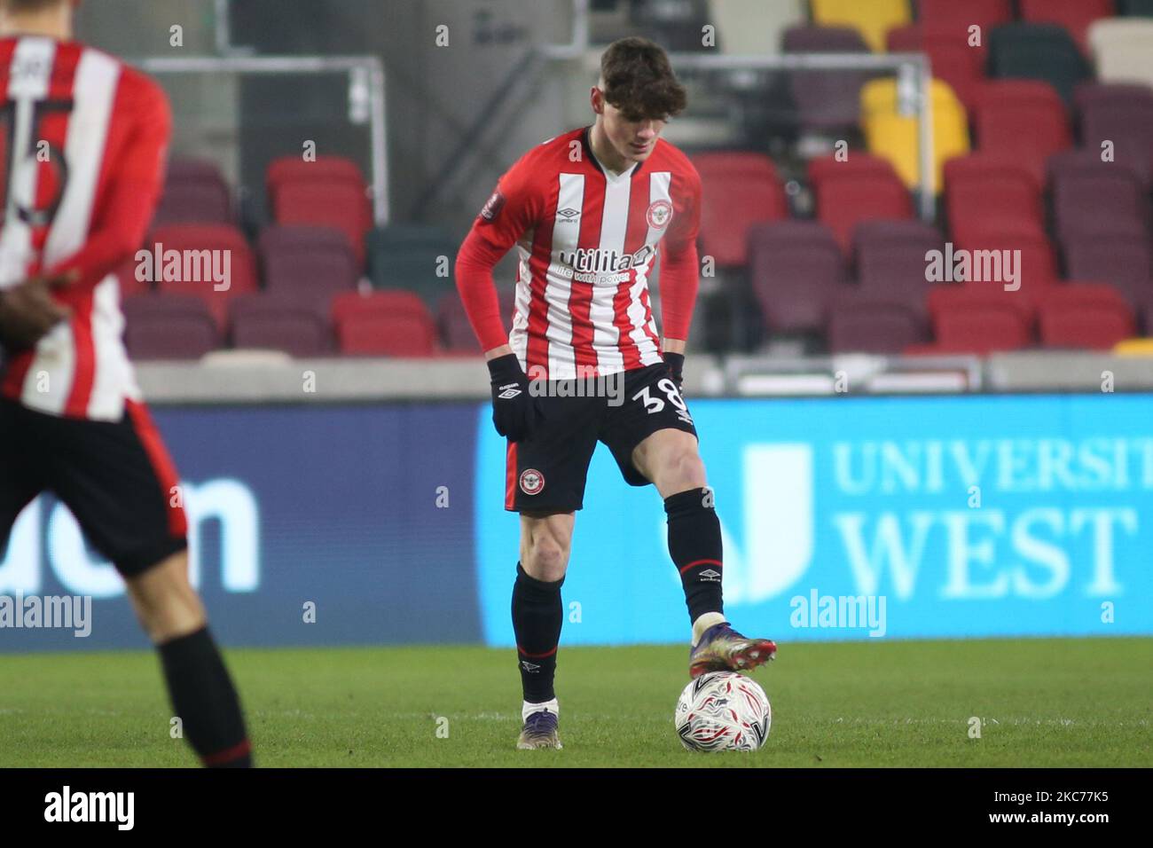 Max Haygarth of Brentford controls the ball during the FA Cup match between Brentford and Middlesbrough at the Brentford Community Stadium, Brentford on Saturday 9th January 2021. (Photo by Federico Maranesi/MI News/NurPhoto) Stock Photo