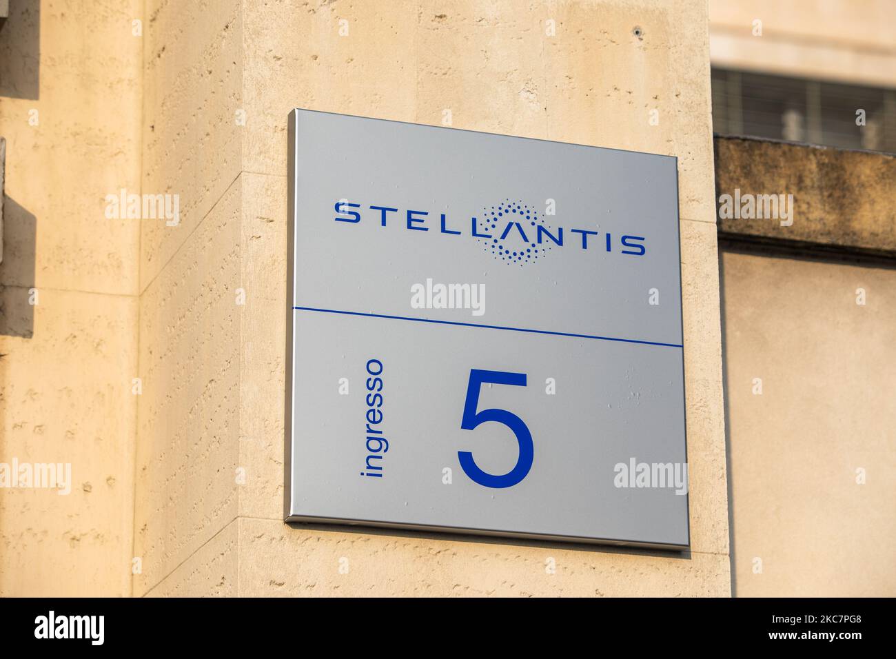 A view of the historical FIAT plant in Turin, Italy, on January 18, 2021. The historical FIAT plant of Mirafiori showcases the new logo on the First day on the stock-market for Stellantis the multinational automotive manufacturing corporation resulting from the merger of French automaker Groupe PSA and Italian-American automaker Fiat Chrysler Automobiles. The group includes 14 brands: Abarth, Alfa Romeo, Chrysler, Citroen, Dodge, DS, Fiat, Jeep, Lancia, Maserati, Opel, Peugeot, Ram, and Vauxhall. (Photo by Mauro Ujetto/NurPhoto) Stock Photo