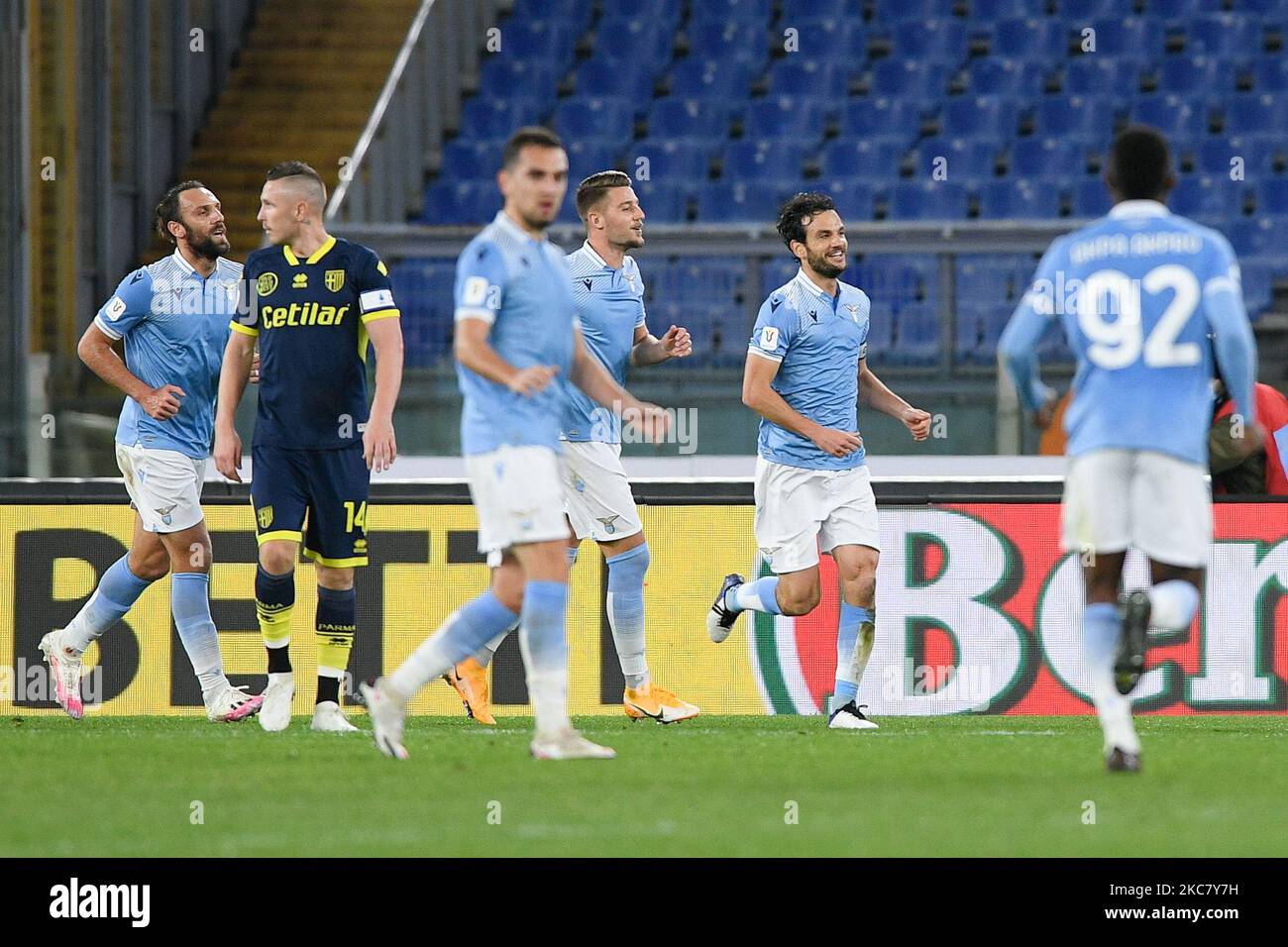 Marco Parolo of SS Lazio celebrates after scoring first goal during the ...