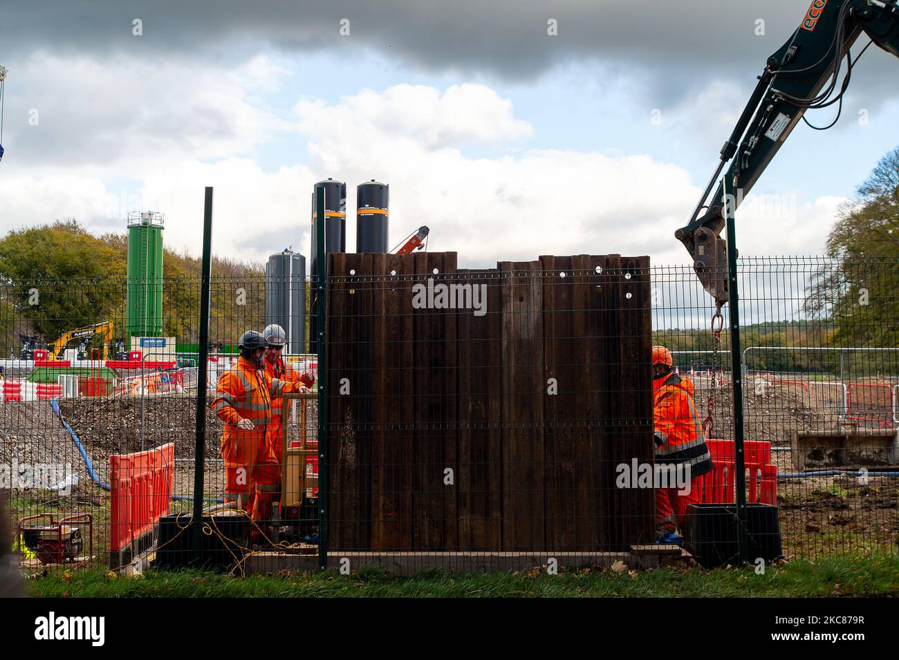 Wendover, Buckinghamshire, UK. 4th November, 2022. The HS2 High Speed