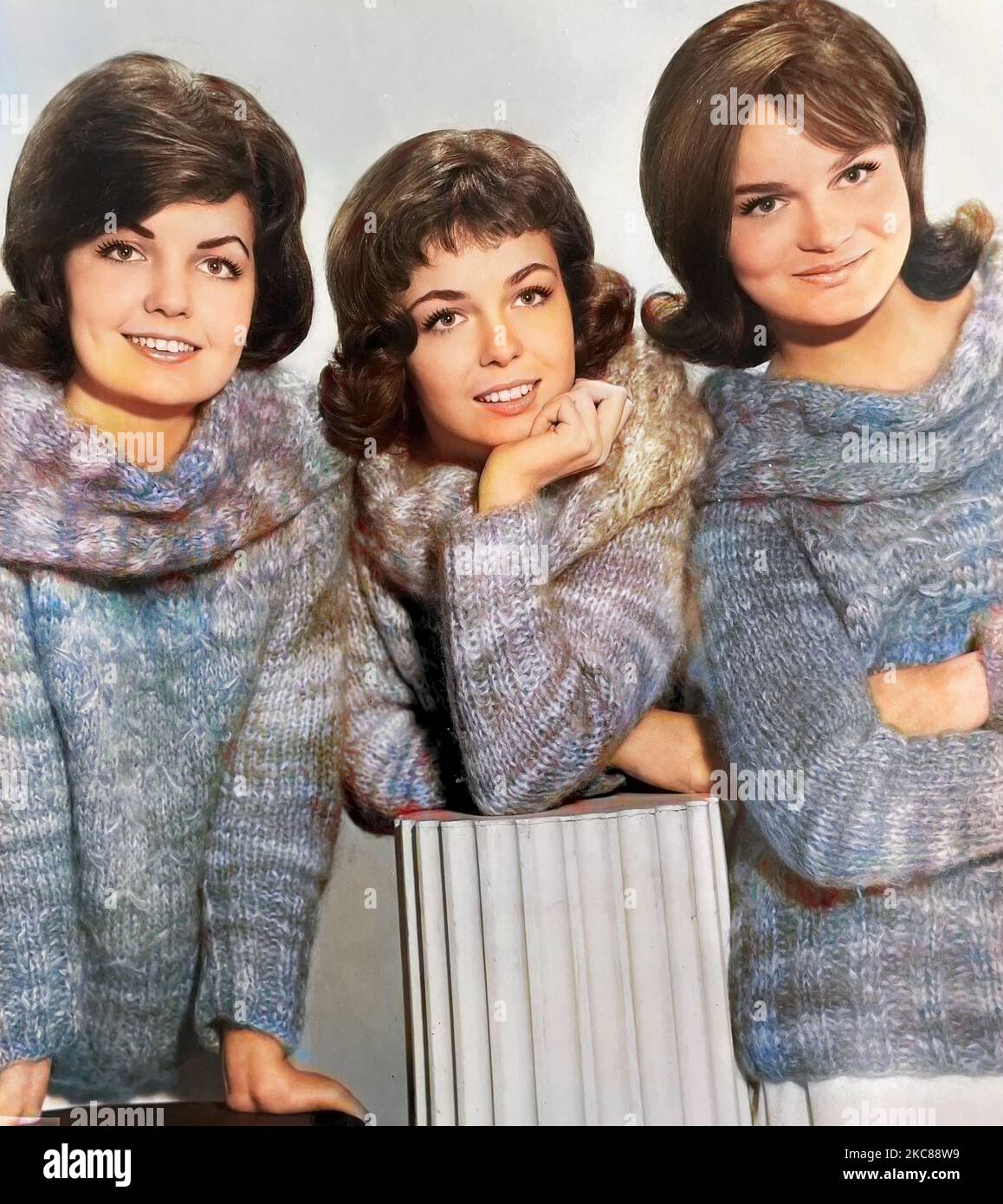 THE RAG DOLLS  Promotional photo of American vocal group about 1965 Stock Photo