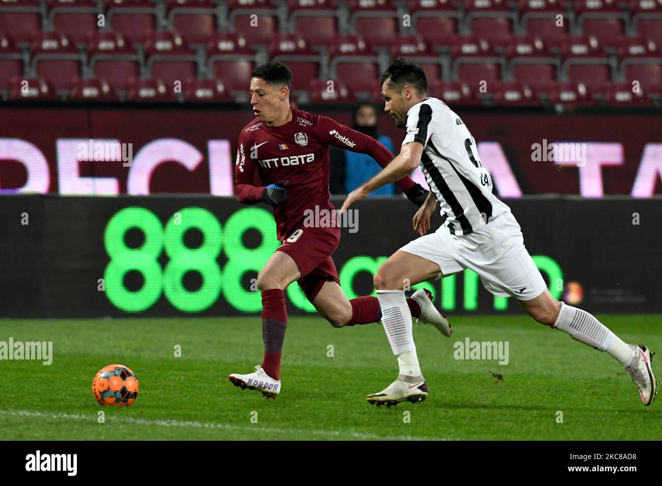 Mario Rondon Mario rondon hi-res stock photography and images - Alamy