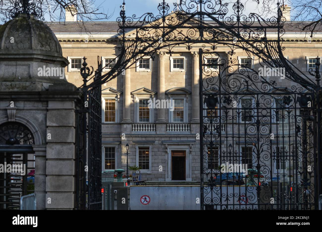 A general view of Leinster House in Dublin, the seat of the Oireachtas, the parliament of Ireland, seen during Level 5 Covid-19 lockdown. On Thursday, 4 February, 2021, in Dublin, Ireland. (Photo by Artur Widak/NurPhoto) Stock Photo