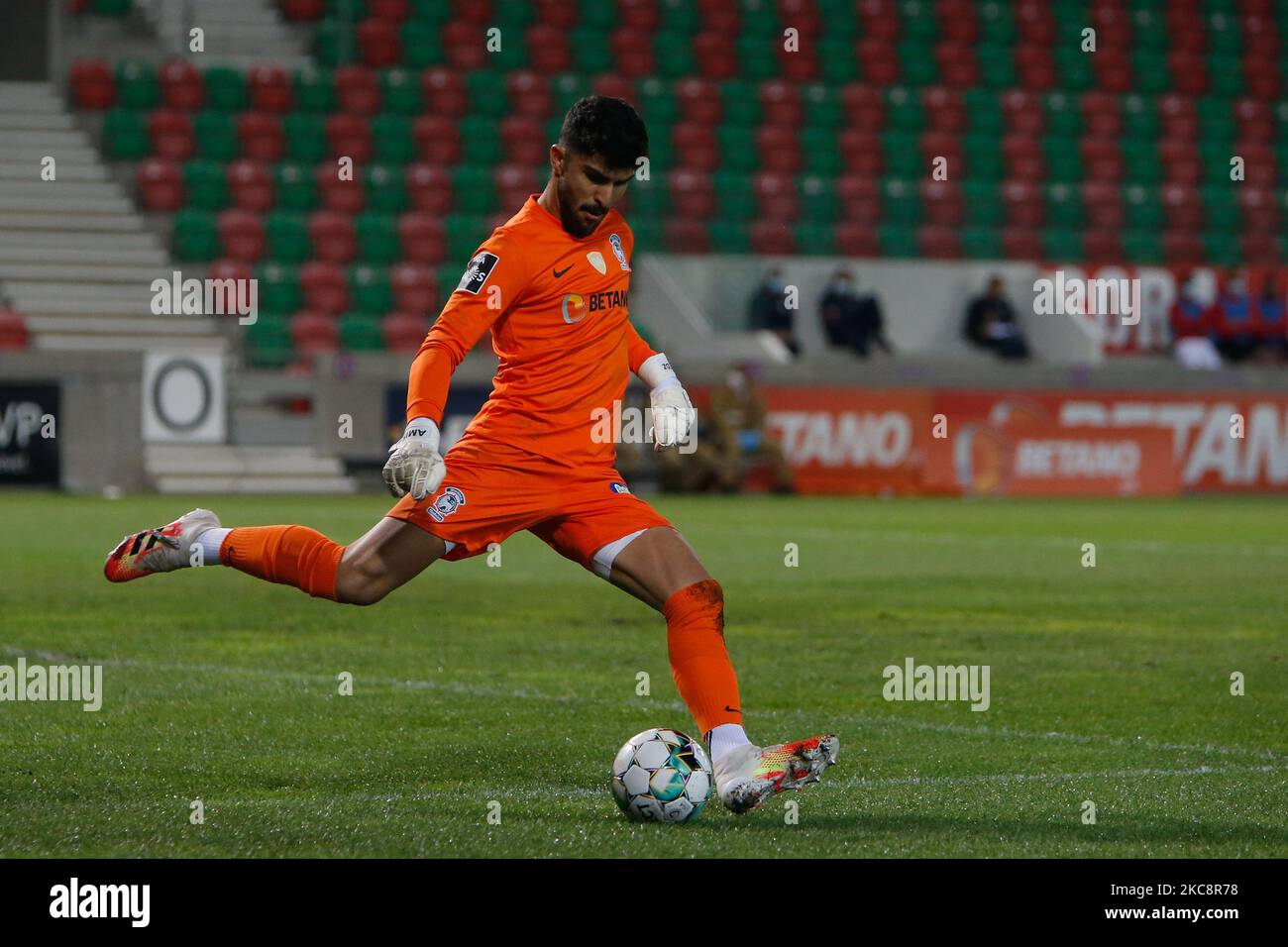 CS Maritimo Goalkeeper Amir Abedzadeh in action during the Liga Nos match between CS Maritimo and Sporting SP at Estádio do Maritimo on February 05, 2021 in Funchal, Madeira, Portugal. (Photo by Valter Gouveia/NurPhoto) Stock Photo