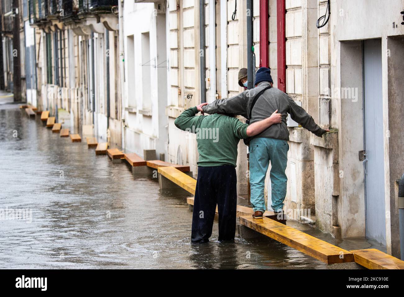 A view of flood in Charente-Maritime, in Saintes, on February 8, 2021 ...