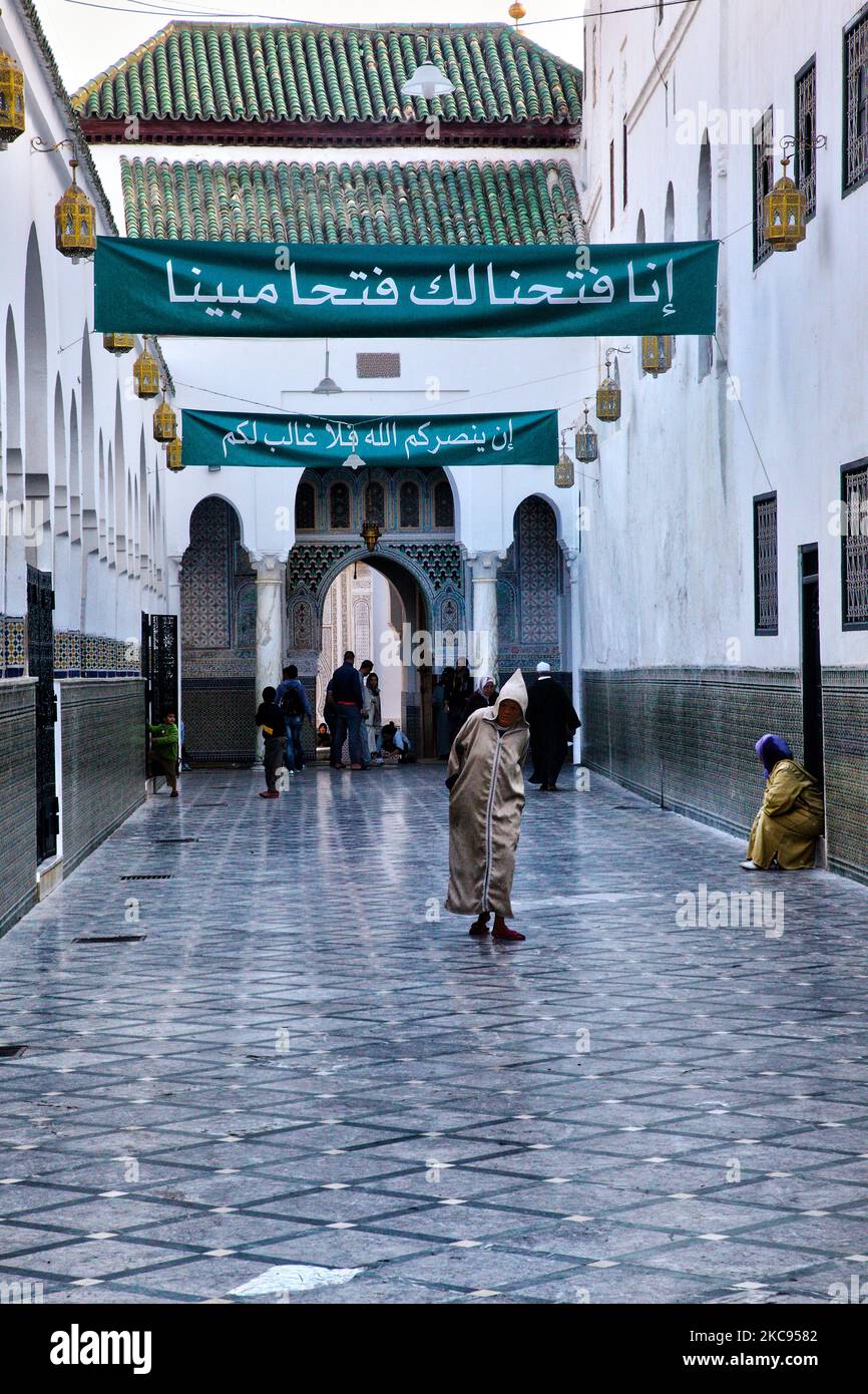 Entrance to the mosque and mausoleum complex of Moulay Idris I in the town of Moulay Idriss (Moulay Idriss Zerhoun) in Morocco, Africa. The holy town of Moulay Idriss was where Moulay Idriss I arrived in 789, bringing with him the religion of Islam, and starting a new dynasty. Idris I (known as Moulay Idris) was a descendant of the Prophet Muhammad who fled from Abbasid-controlled territory after the Battle of Fakh because he had supported the defeated pro-Shi'a rebels. (Photo by Creative Touch Imaging Ltd./NurPhoto) Stock Photo