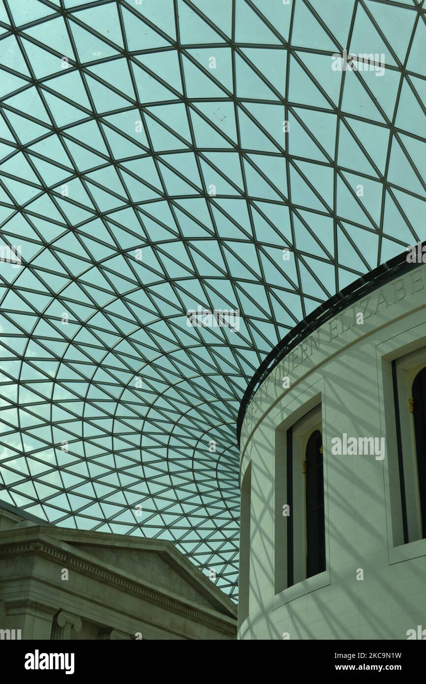 The architecture of the British Museum in London Stock Photo - Alamy