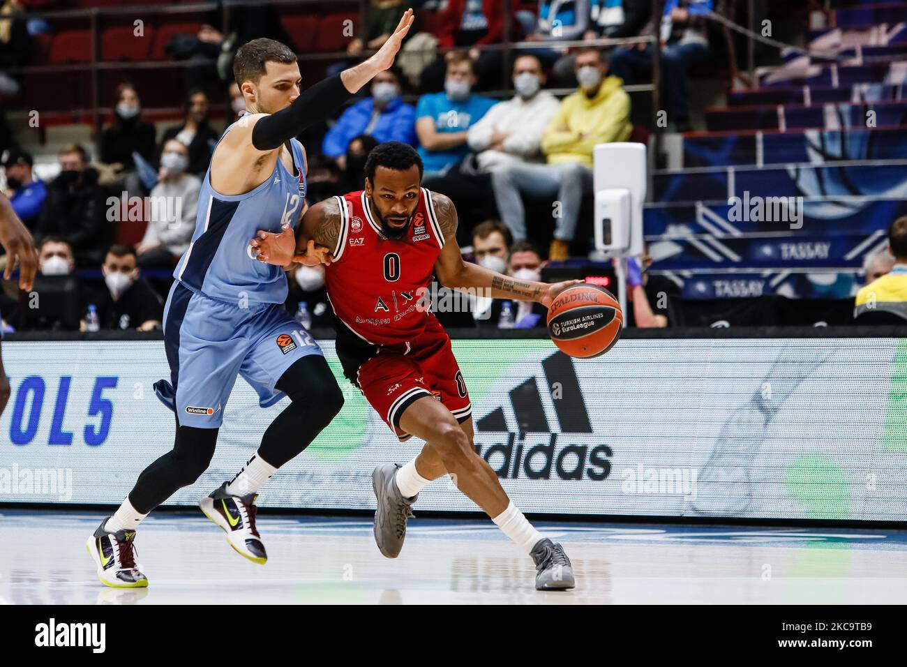 Kevin Punter of AX Armani Exchange Milan during the Turkish