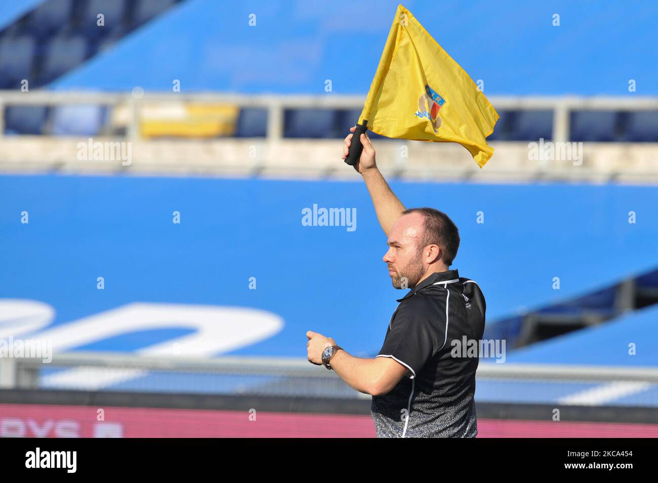 Scottish Referee Mike Adamson during the 2021 Guinness Six Nations Rugby Championship match between Italy and Ireland at the Olimpic Stadium (Stadio Olimpico) in Rome, Italy, on February 27, 2021. The match is played behind closed doors because of Covid19 pandemy. (Photo by Lorenzo Di Cola/NurPhoto) Stock Photo